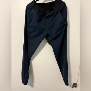 Lululemon warp city joggers nautical navy black medium